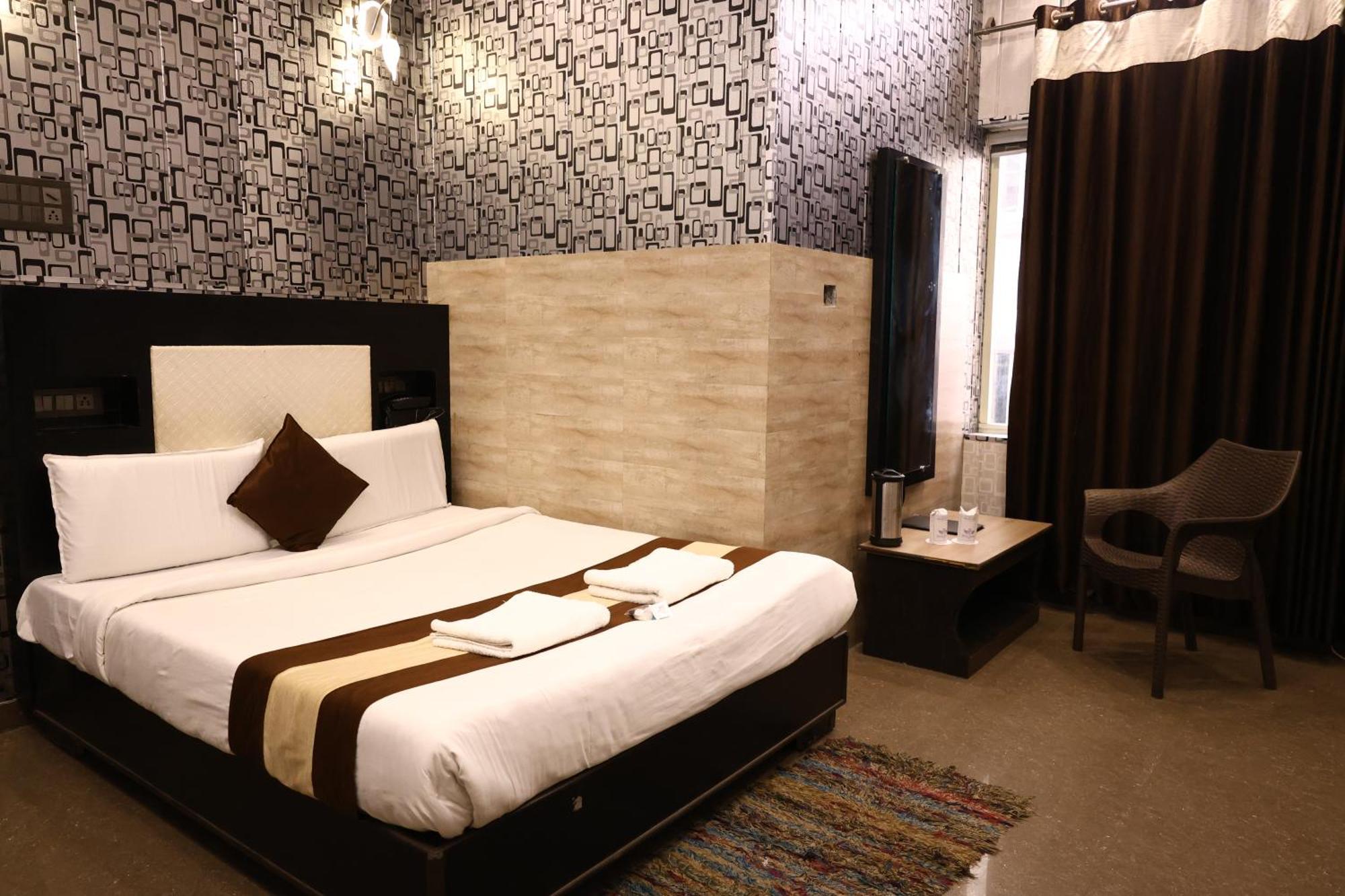 Hotel Pardesi Харідвар Екстер'єр фото