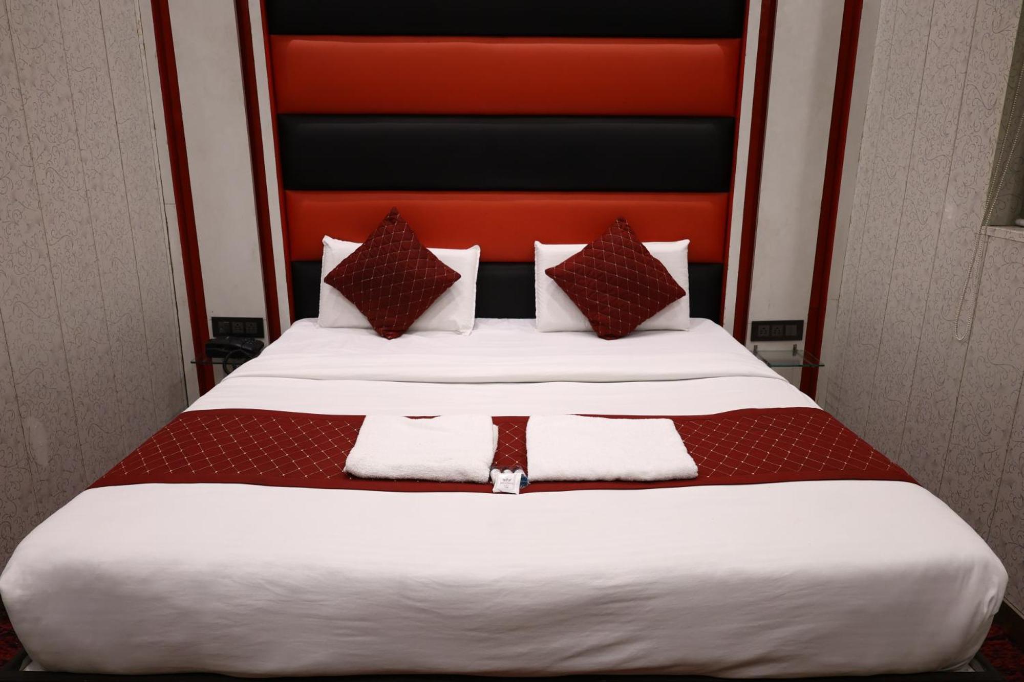 Hotel Pardesi Харідвар Екстер'єр фото