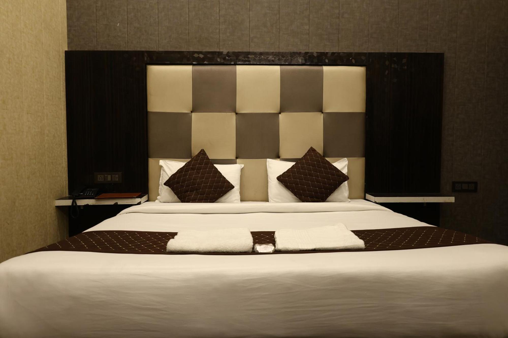 Hotel Pardesi Харідвар Екстер'єр фото