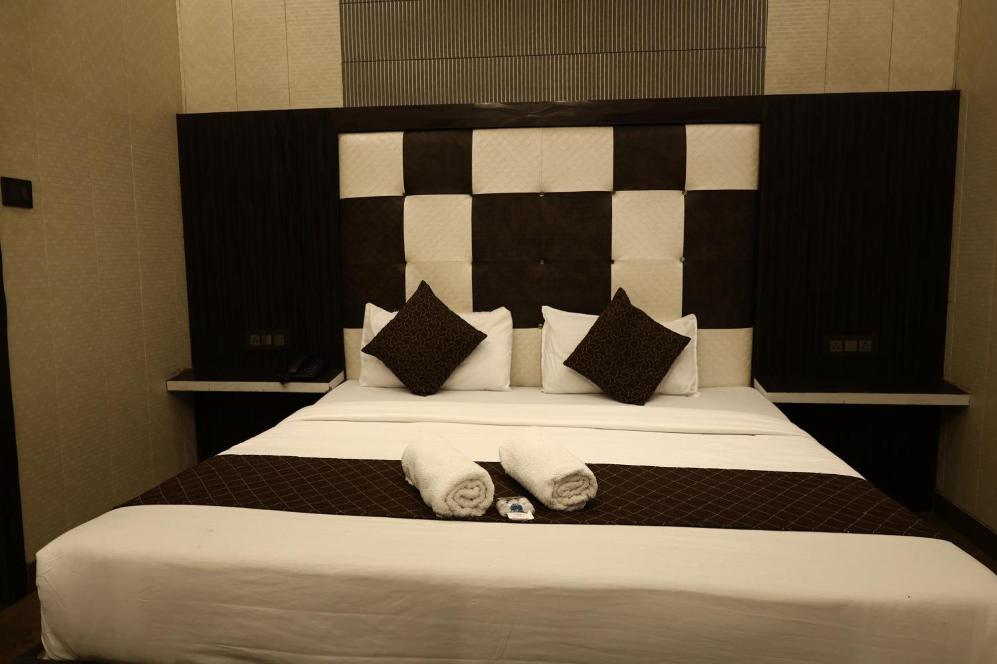 Hotel Pardesi Харідвар Екстер'єр фото