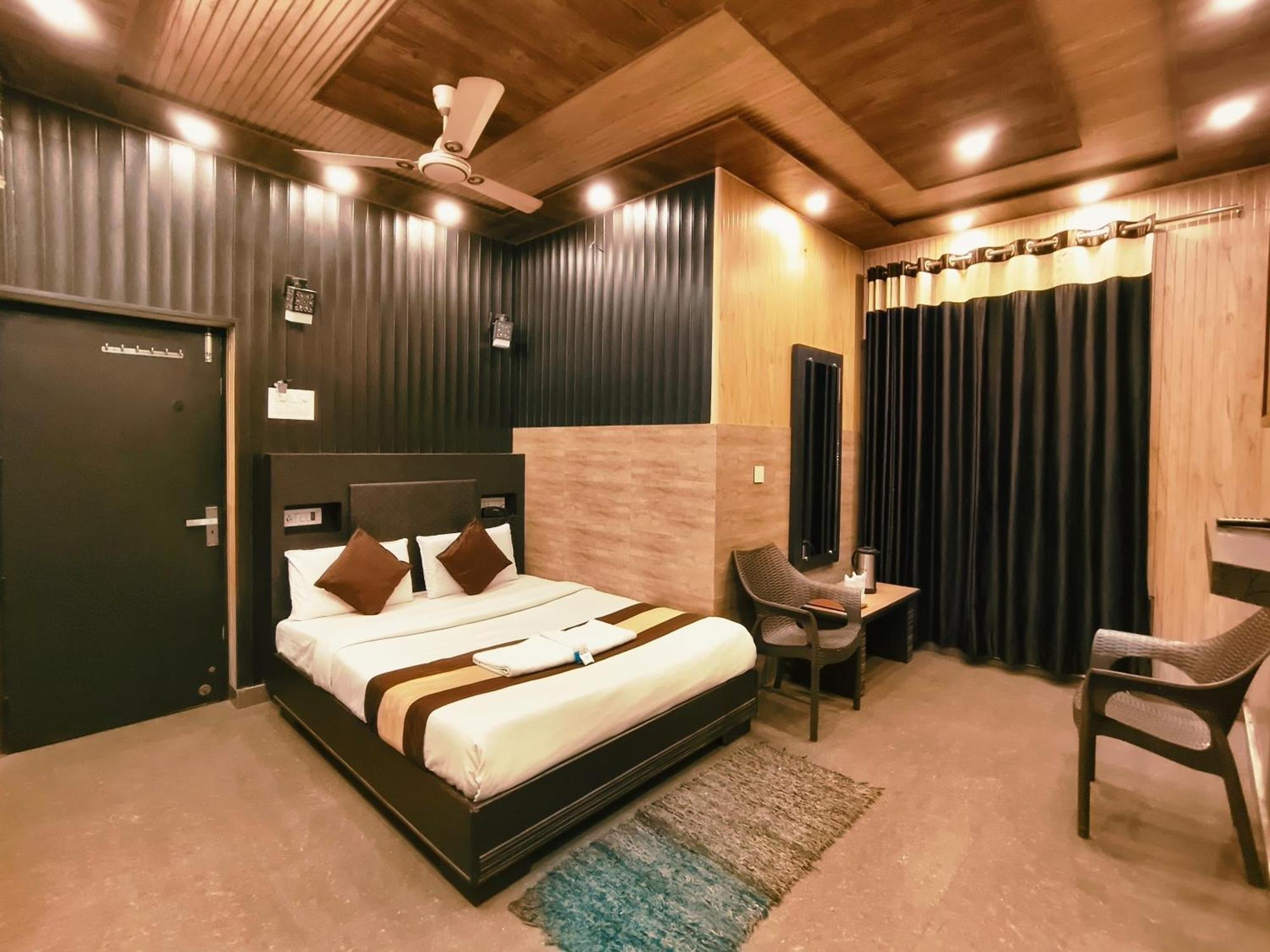 Hotel Pardesi Харідвар Екстер'єр фото